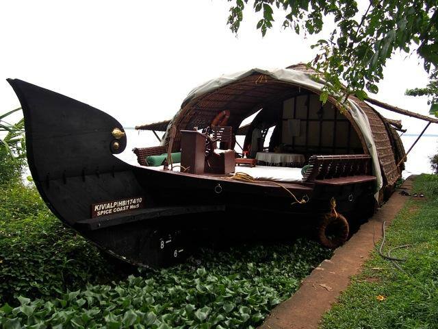 Spice Coast Cruise By CGH, Alleppey 4